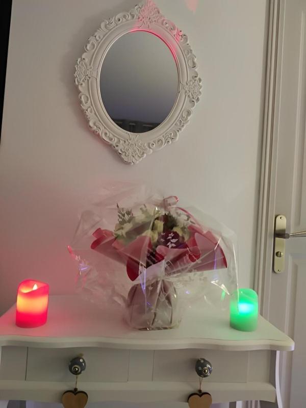 Ecrin D' Amour Suite Romantique Avec Jacuzzi Castels Экстерьер фото